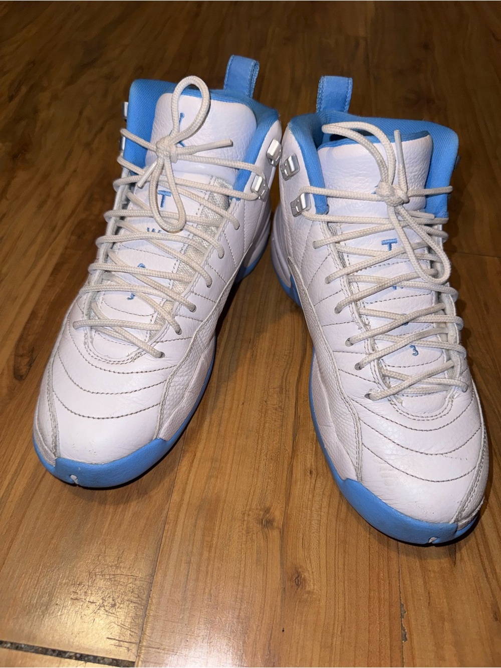 Used Jordan 12s - size 7 youth